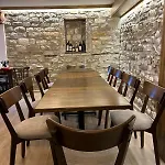 Gimis House Couette-café Berat