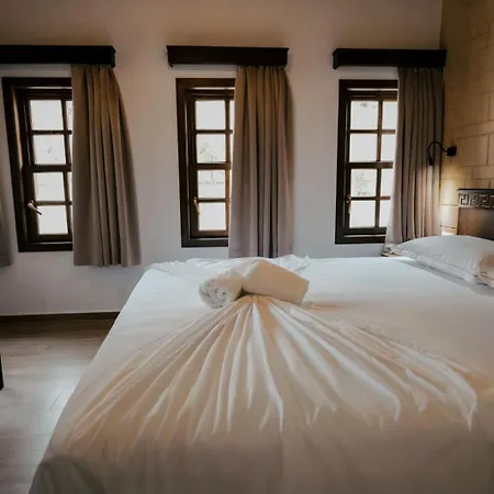 Gimis House Bed and Breakfast