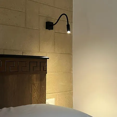 Gimis House Bed & Breakfast Berat