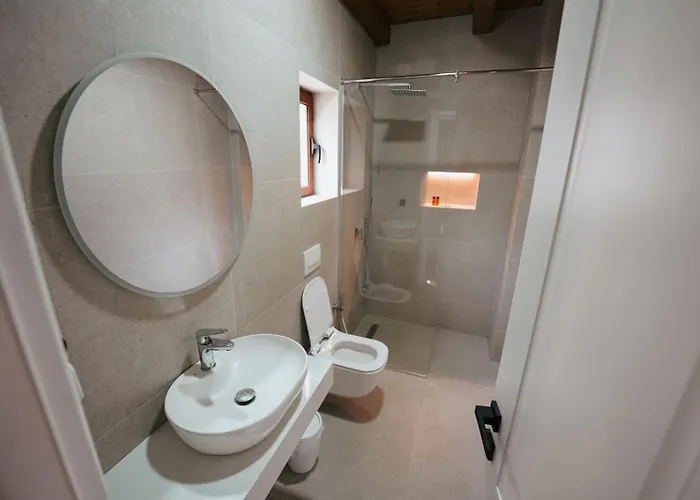 Bed and breakfast Gimis House Berat