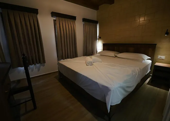 Gimis House 3*