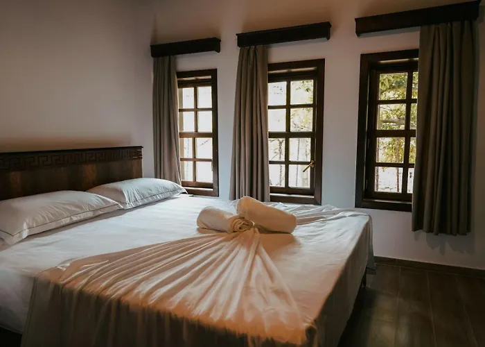 Gimis House 3*