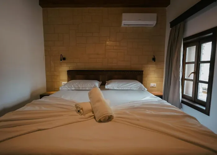 Couette-café Gimis House Berat