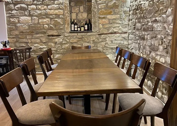 Gimis House فندق مبيت وإفطار بيرات